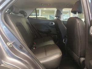 Hyundai Venue 1.0T Fluid auto - Image 7