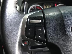 Isuzu D-Max 300 3.0TD double cab 4x4 LX auto - Image 22