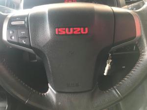 Isuzu D-Max 300 3.0TD double cab X-Rider - Image 21