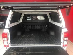 Isuzu D-Max 300 3.0TD double cab X-Rider - Image 7