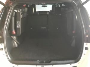 Toyota Fortuner 2.8GD-6 4x4 - Image 6