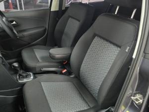Volkswagen Polo Vivo hatch 1.6 Life - Image 13