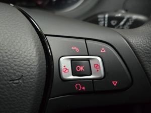 Volkswagen Polo Vivo hatch 1.6 Life - Image 15