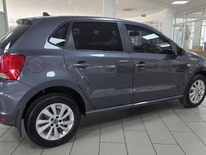 Volkswagen Polo Vivo hatch 1.6 Life - Image 21