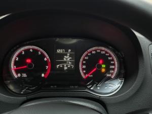 Volkswagen Polo Vivo hatch 1.6 Life - Image 3