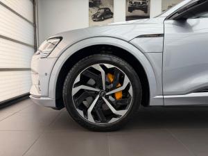 Audi e-tron 55 quattro Advanced - Image 3