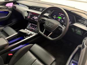 Audi e-tron 55 quattro S line - Image 7