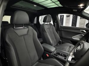 Audi Q3 35TDI Black Edition - Image 9