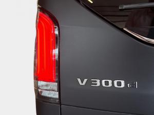 Mercedes-Benz V-Class V300d Exclusive - Image 17