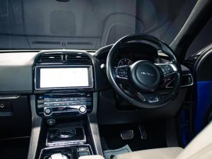 Jaguar F-Pace 30d AWD S First Edition - Image 9