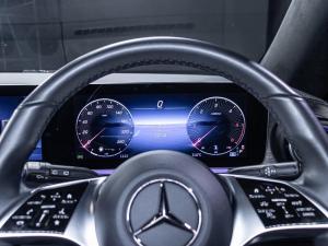 Mercedes-Benz V-Class V300d Exclusive - Image 22