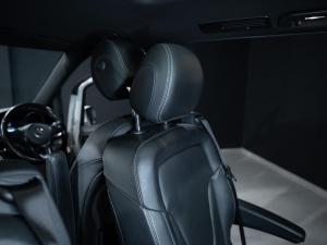 Mercedes-Benz V-Class V250d - Image 16