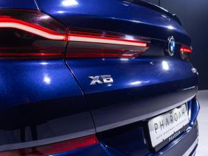 BMW X6 M50i - Image 29