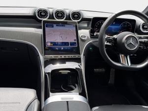 Mercedes-Benz GLC GLC300d 4Matic Avantgarde - Image 12