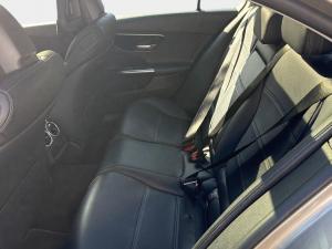 Mercedes-Benz C-Class C200 Avantgarde - Image 15