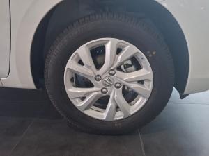 Suzuki Swift 1.2 GL+ manual - Image 14