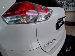 Nissan X-Trail 2.5 4x4 SE - Image 9