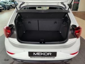 Volkswagen Polo hatch 1.0TSI Life manual - Image 7