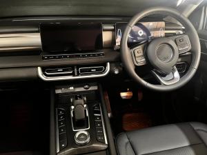 GWM P300 2.4T double cab LTD 4x4 - Image 8