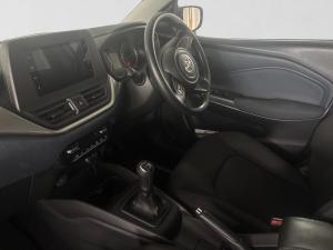 Toyota Starlet 1.5 Xi - Image 16