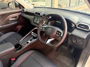 MG ZS Pro 1.5T Luxury - Image 5