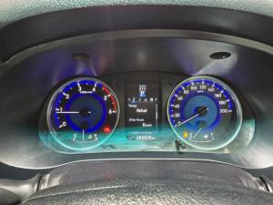 Toyota Hilux 2.8GD-6 double cab 4x4 Raider auto - Image 12