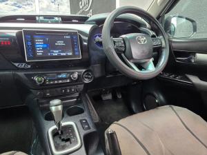 Toyota Hilux 2.8GD-6 double cab 4x4 Raider auto - Image 17