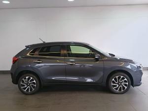 Suzuki Baleno 1.5 GLX auto - Image 3