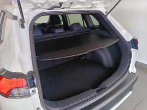 Toyota Corolla Cross 1.8 Hybrid XR - Image 12