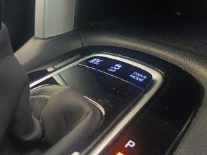 Toyota Corolla Cross 1.8 Hybrid XR - Image 18