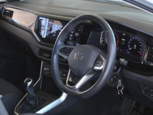 Volkswagen Polo hatch 1.0TSI Life manual - Image 11