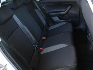 Volkswagen Polo hatch 1.0TSI Life manual - Image 17