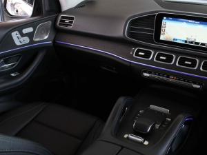 Mercedes-Benz GLE GLE300d 4Matic - Image 11