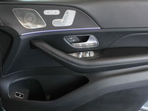 Mercedes-Benz GLE GLE300d 4Matic - Image 14