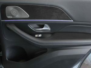 Mercedes-Benz GLE GLE300d 4Matic - Image 15