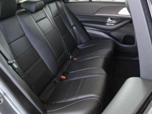 Mercedes-Benz GLE GLE300d 4Matic - Image 17
