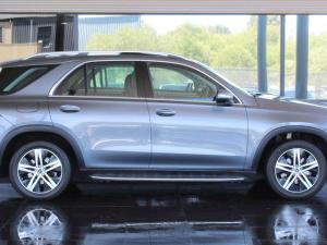Mercedes-Benz GLE GLE300d 4Matic - Image 4