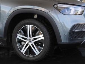 Mercedes-Benz GLE GLE300d 4Matic - Image 5