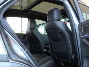 Mercedes-Benz GLE GLE400d 4Matic - Image 18