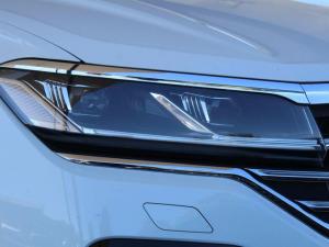 Volkswagen Touareg V6 TDI Executive R-Line - Image 21