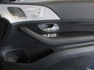 Mercedes-Benz GLE GLE300d 4Matic - Image 14