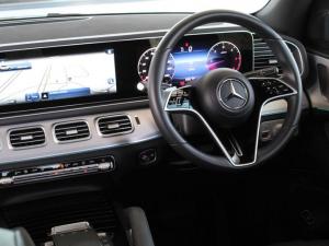 Mercedes-Benz GLE GLE300d 4Matic - Image 16