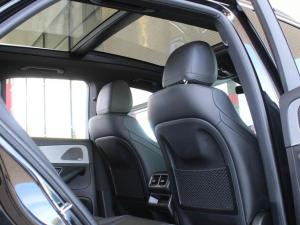Mercedes-Benz GLE GLE300d 4Matic - Image 18