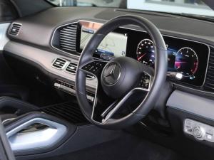 Mercedes-Benz GLE GLE300d 4Matic - Image 9
