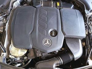 Mercedes-Benz C-Class C220d Avantgarde - Image 11