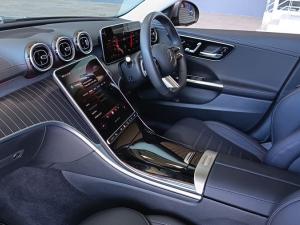 Mercedes-Benz C-Class C220d Avantgarde - Image 13