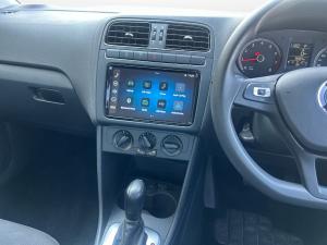 Volkswagen Polo Vivo hatch 1.6 Life - Image 10