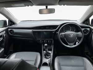 Toyota Corolla Quest 1.8 Prestige - Image 11