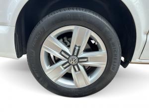 Volkswagen Transporter 2.0TDI Kombi SWB Trendline auto - Image 16