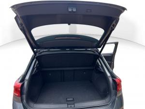 Volkswagen T-Roc 2.0TSI 140kW 4Motion Design - Image 10